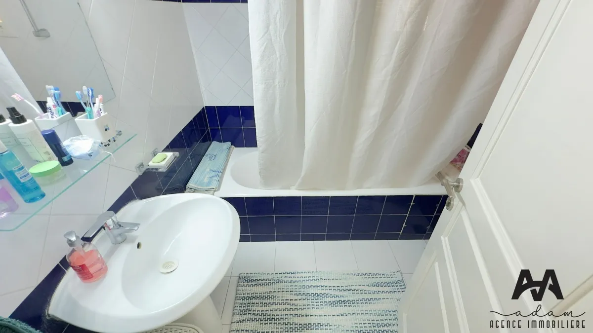 Etage de villa s+2 meublé à Nabeul.
