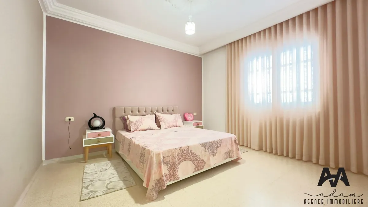 Etage de villa s+2 meublé à Nabeul.