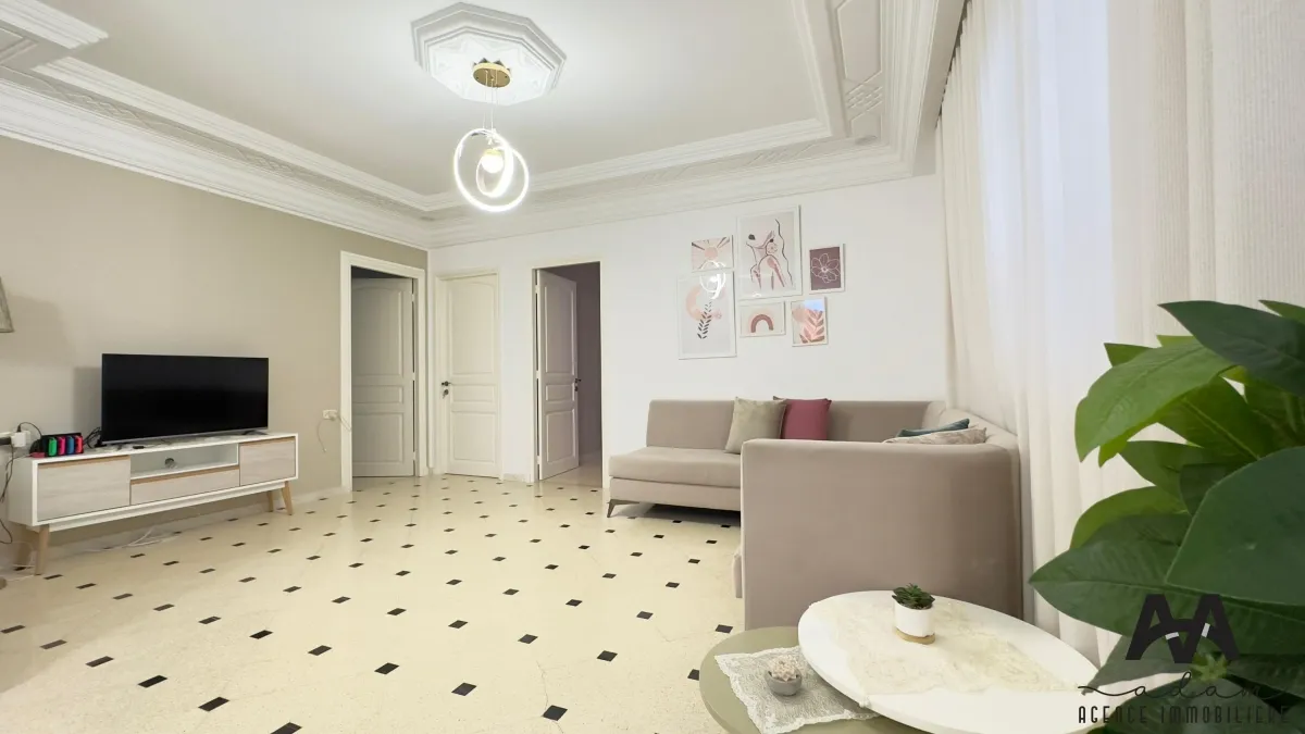 Etage de villa s+2 meublé à Nabeul.