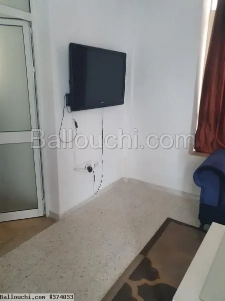 joli studio s0 meublée