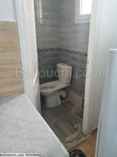 joli studio s0 meublée