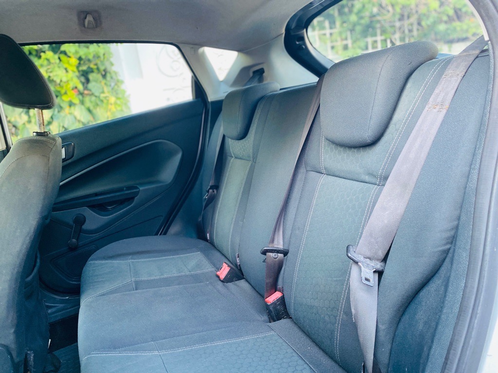 Ford fiesta titanium