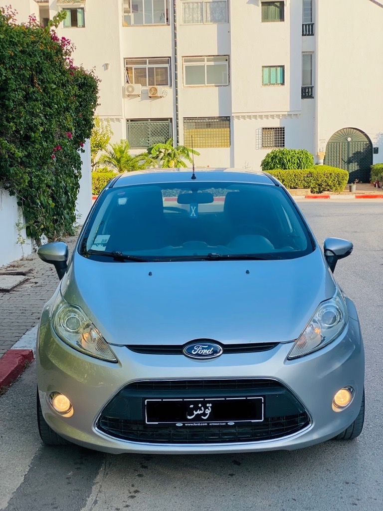 Ford fiesta titanium