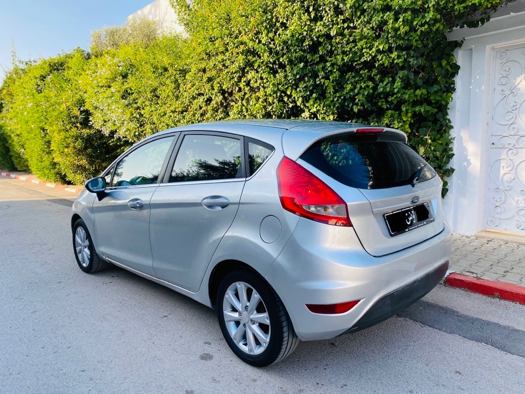 Ford fiesta titanium