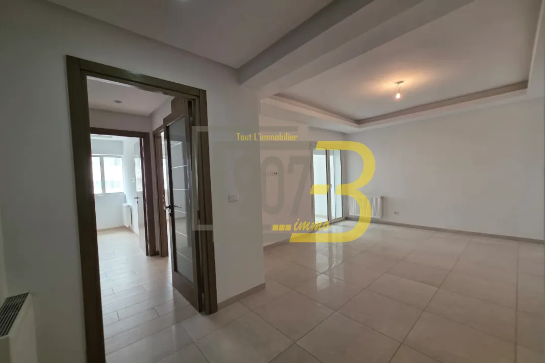 À louer un très bel appartement S+2 à Ennasr.