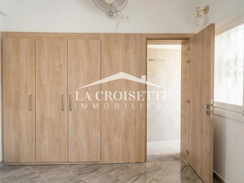 villa S+2 avec jardin et piscine à Gammarth MVL0136