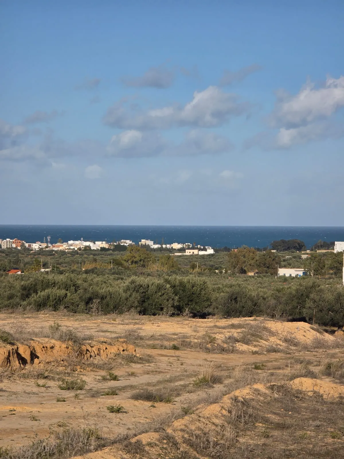 Terrain Collectif avec vue mer En Vente à Chott Mariem