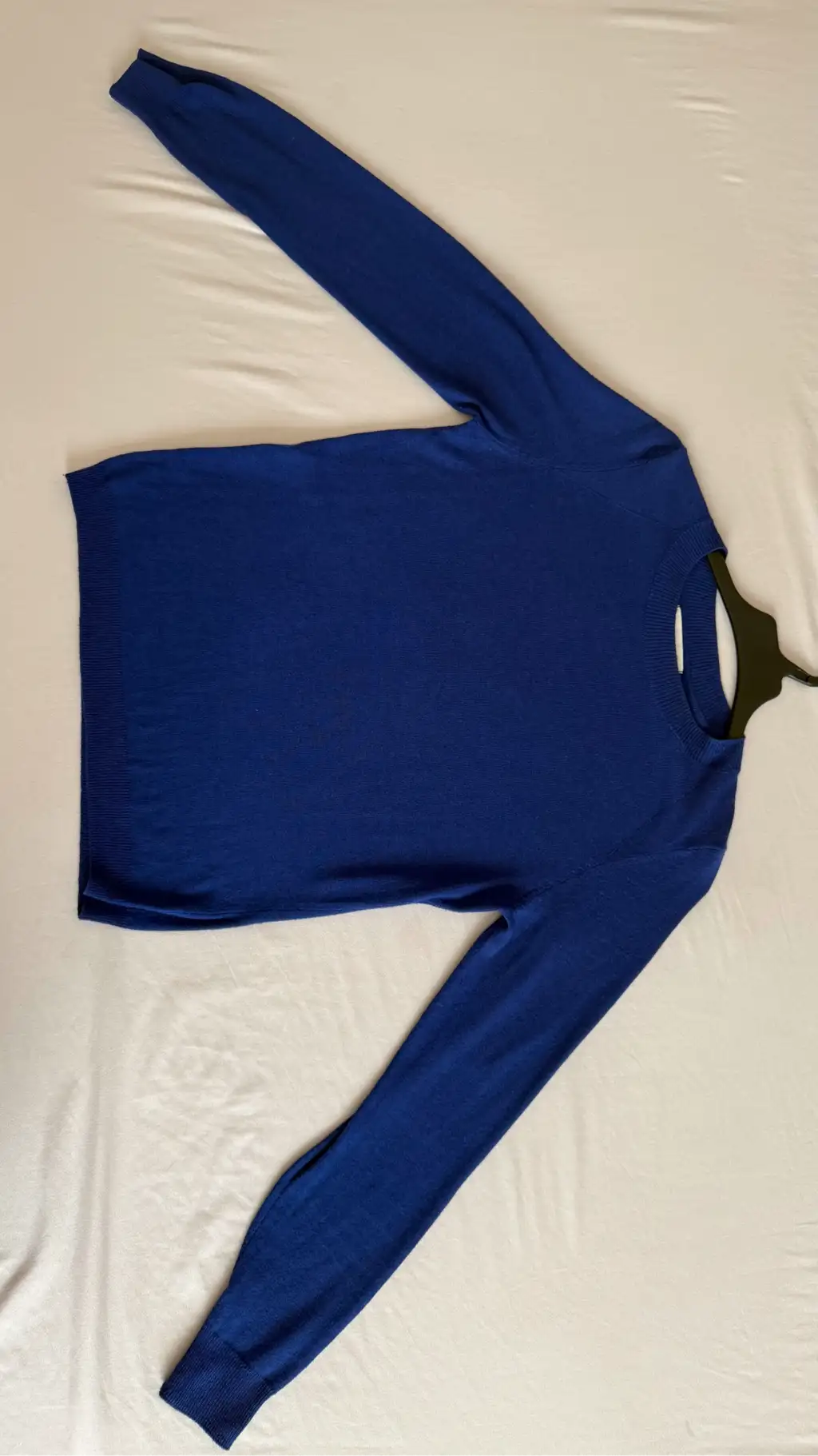 2 pull MANGO (bleu roi/beige)