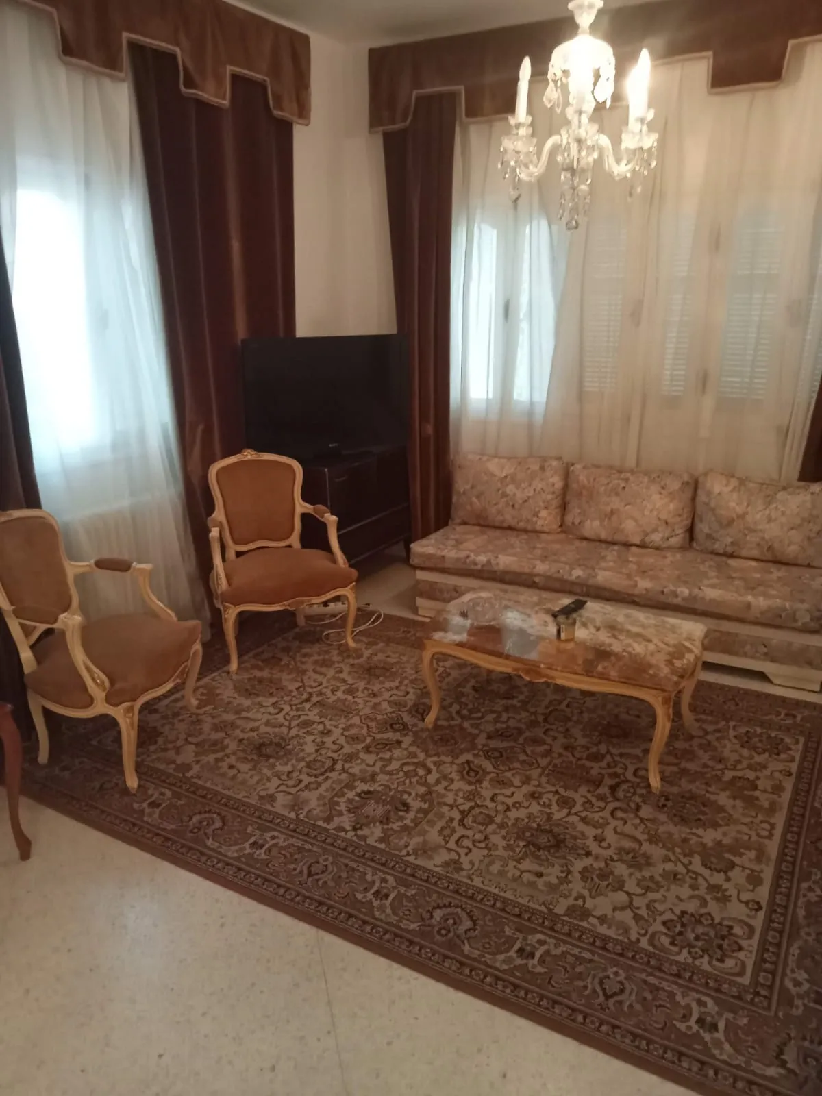 étage de villa meublée S+2 a el Menzah 9