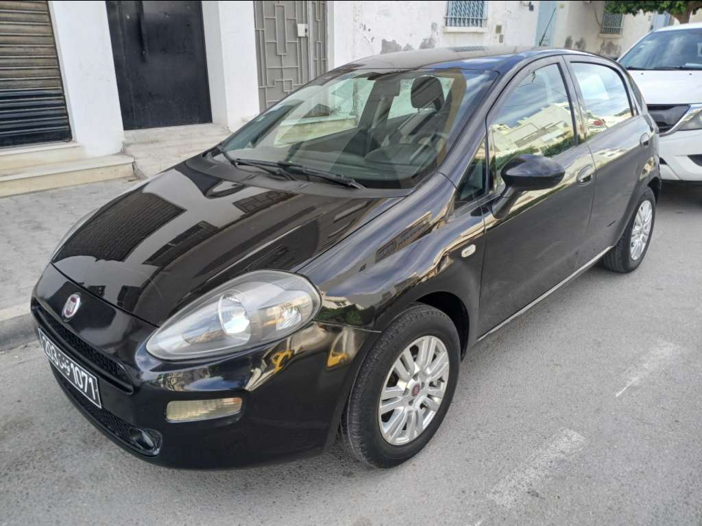 FIAT GRANDE PUNTO ESSENCE Tel 24 313 594