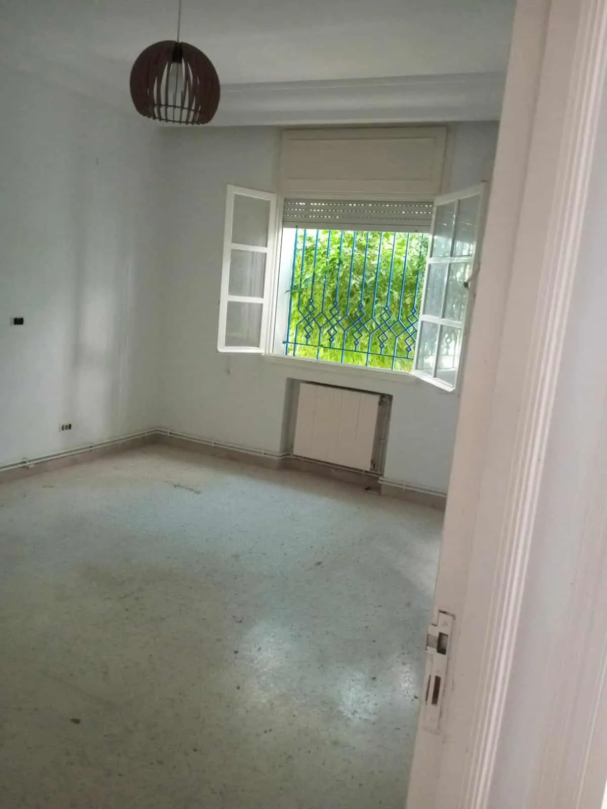 un appartement s+3 au rdc a louer situé a Ennacer 2 Prés de Café Astuce