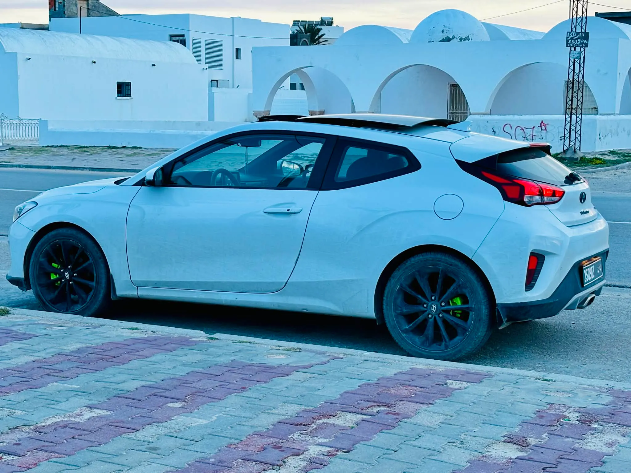 Avendre hyundai veloster