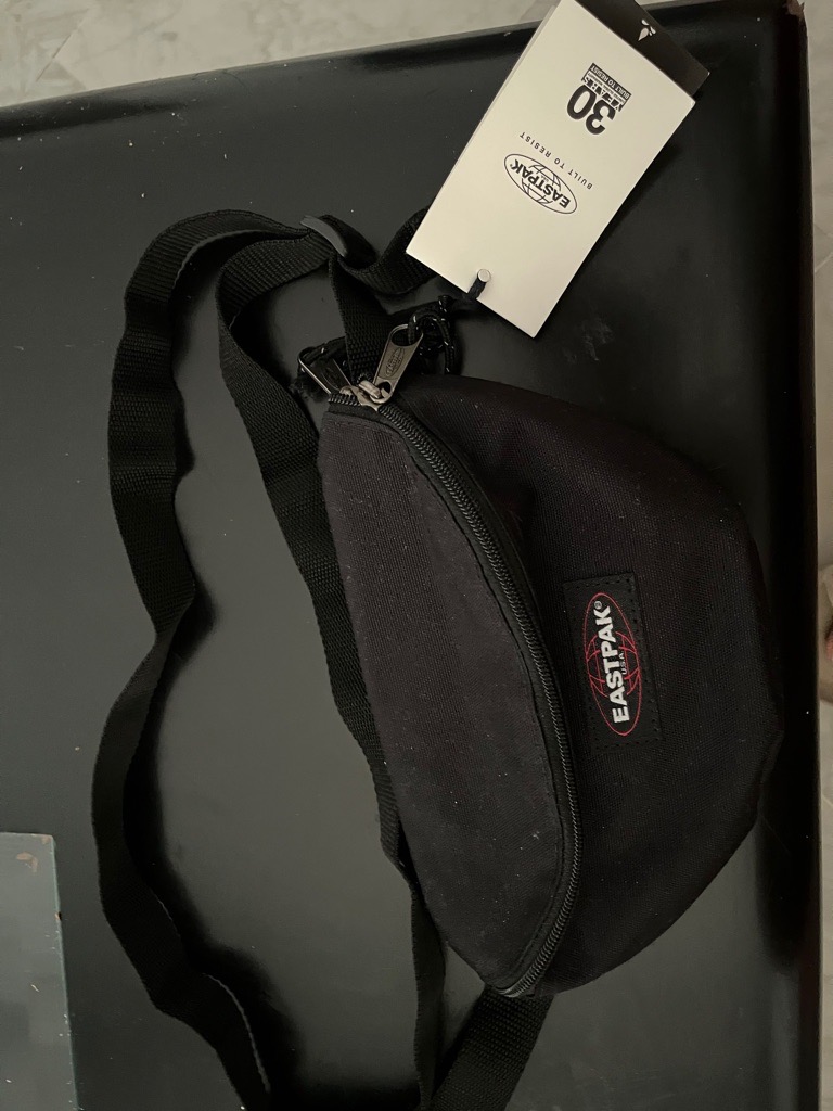 Sac banane Eastpak Springer – Neuf, couleur noire