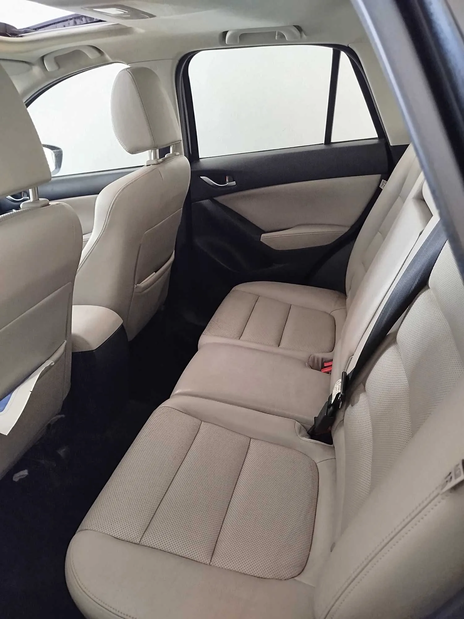 Très belle voiture Mazda cx5 skyktive AWD