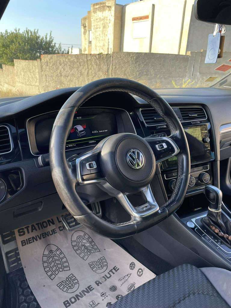 Avendre belle golf 7.5 R line d'origine 98343753