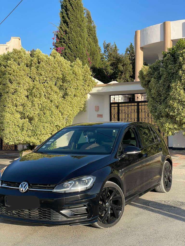 Avendre belle golf 7.5 R line d'origine 98343753