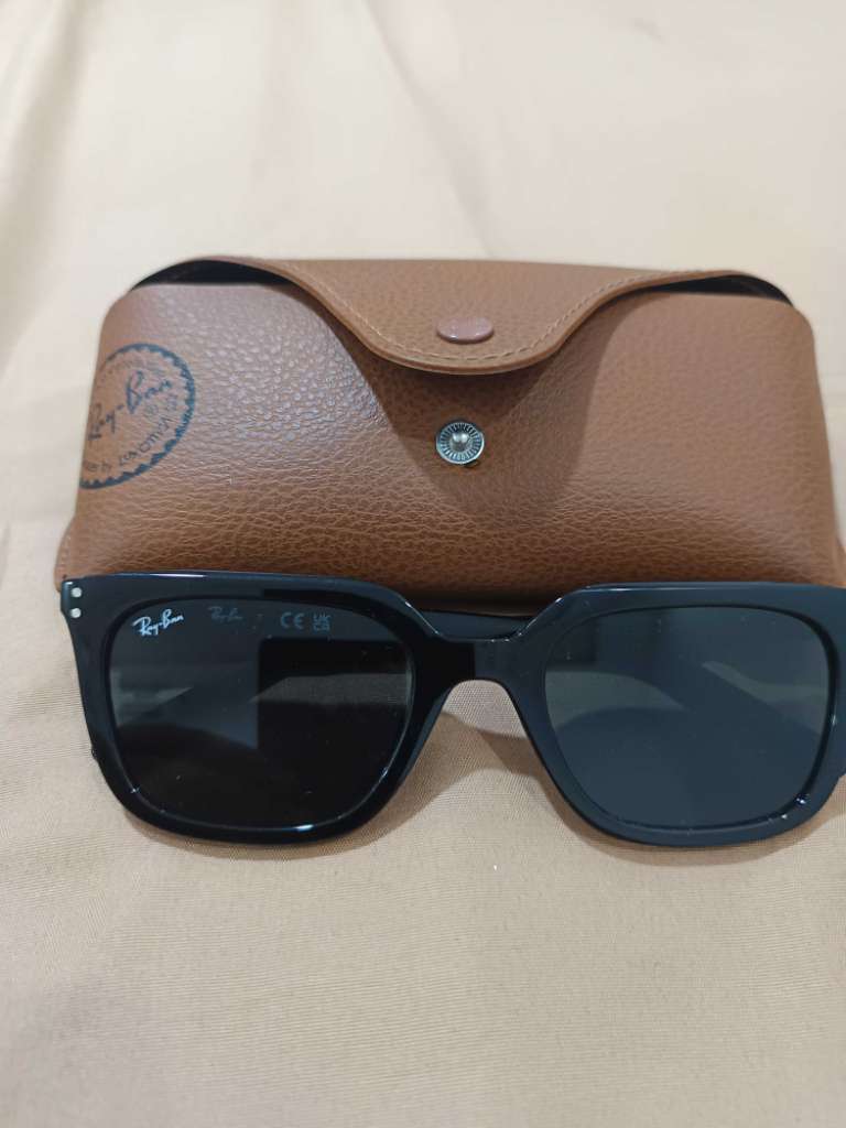 Lunettes solaires 