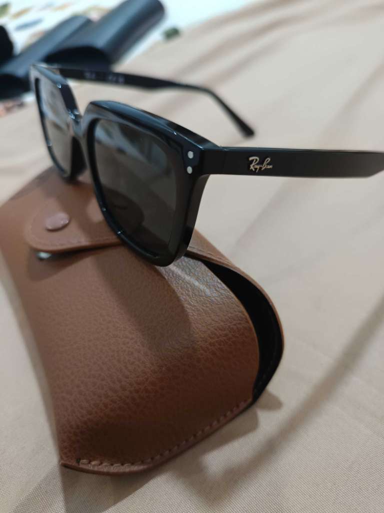 Lunettes solaires 
