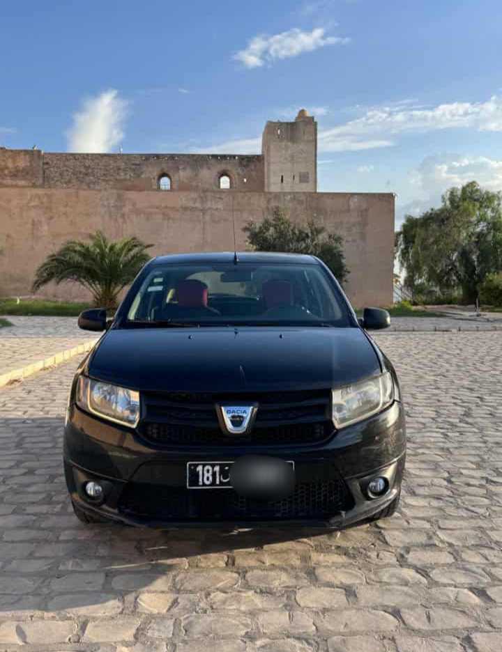 Dacia sandero 2015 en très bonne état