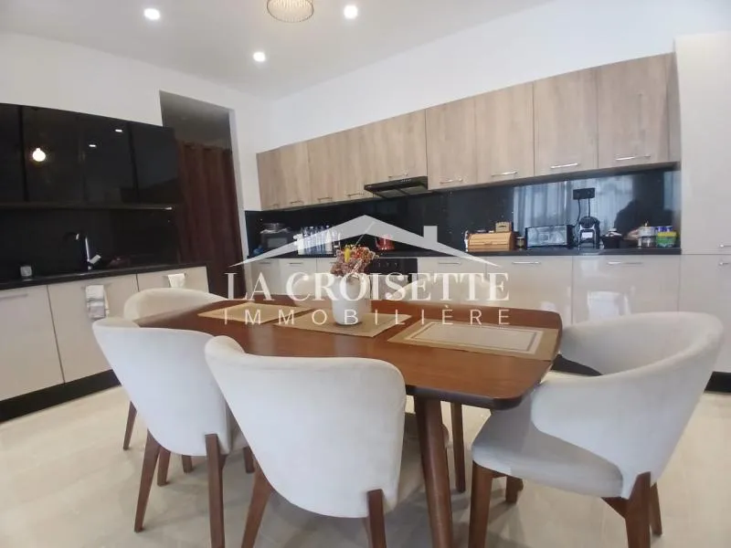 Appartement s2 meublé avec terrasse à La Marsa MAL2190