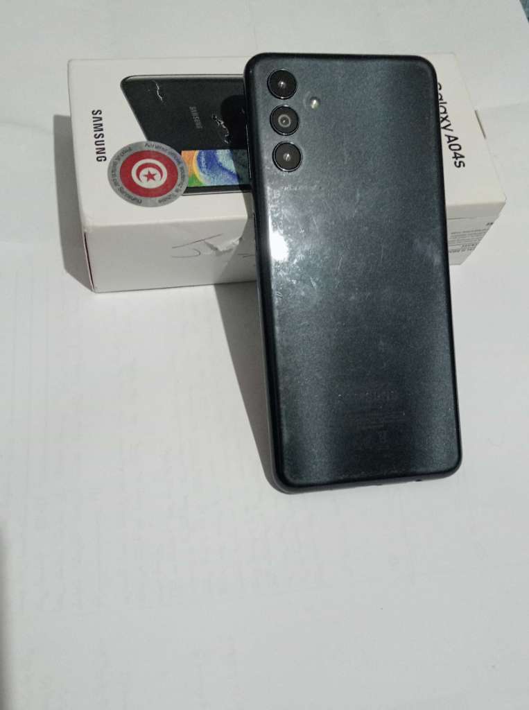 Samsung a04s 