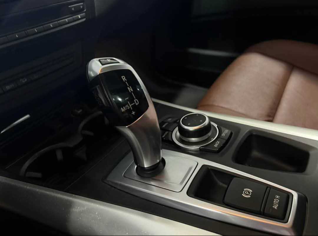 ⛔ BMW X5 3.5 XDrive ⛔
On accepte l échange des voitures