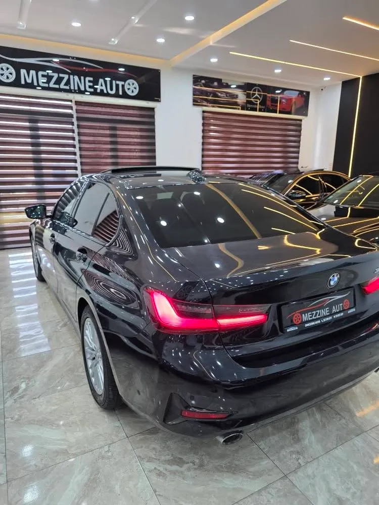 bmw 320i model 2021