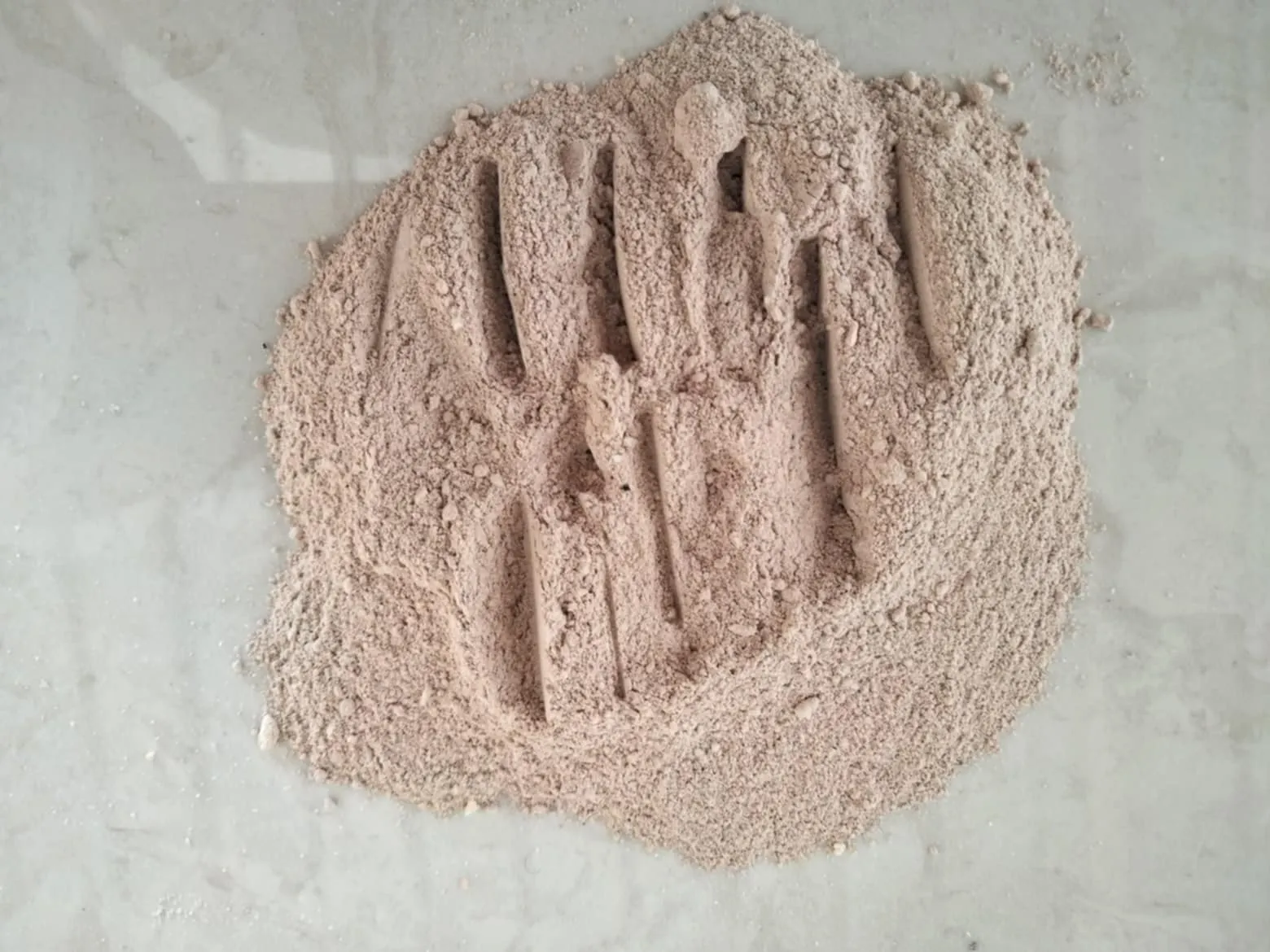 Fabrication de la chamotte refractaire de differents calibres