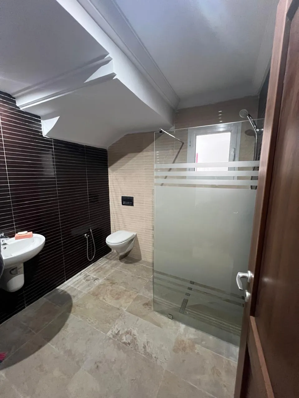 A Louer Duplex S+4 Jamais Habité à La Soukra