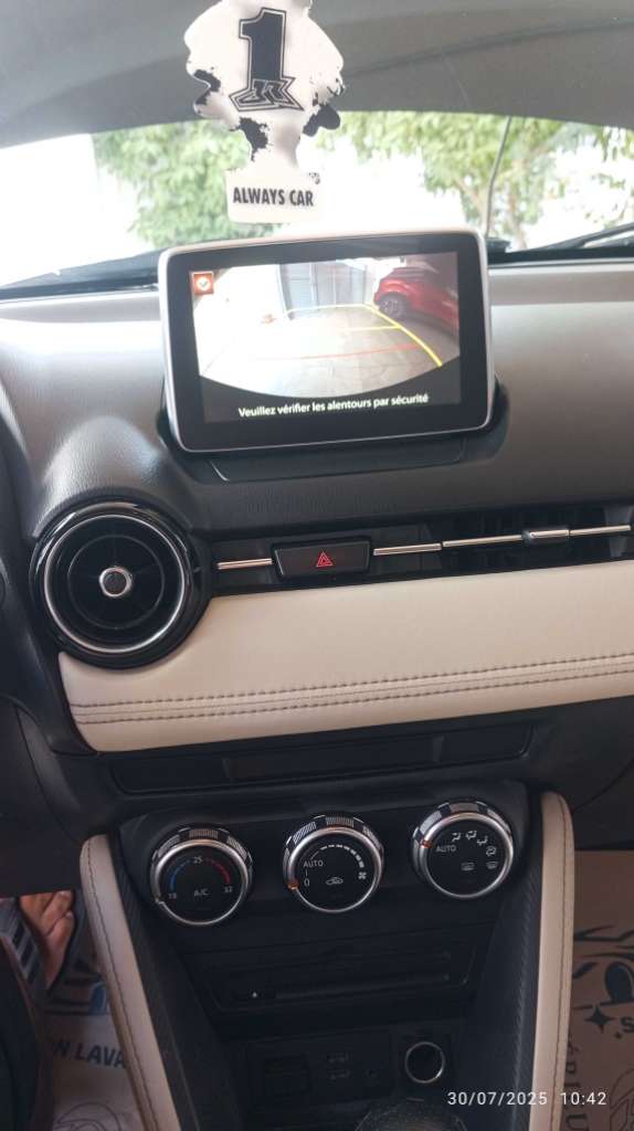 Mazda2 
