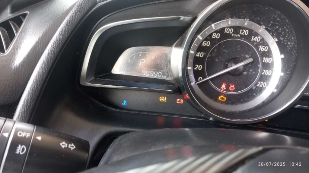Mazda2 