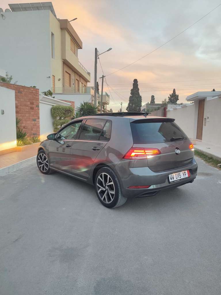 GOLF 7.5 RESTYLÉ