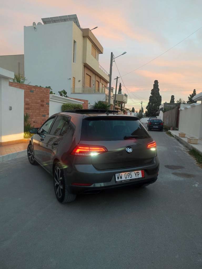 GOLF 7.5 RESTYLÉ