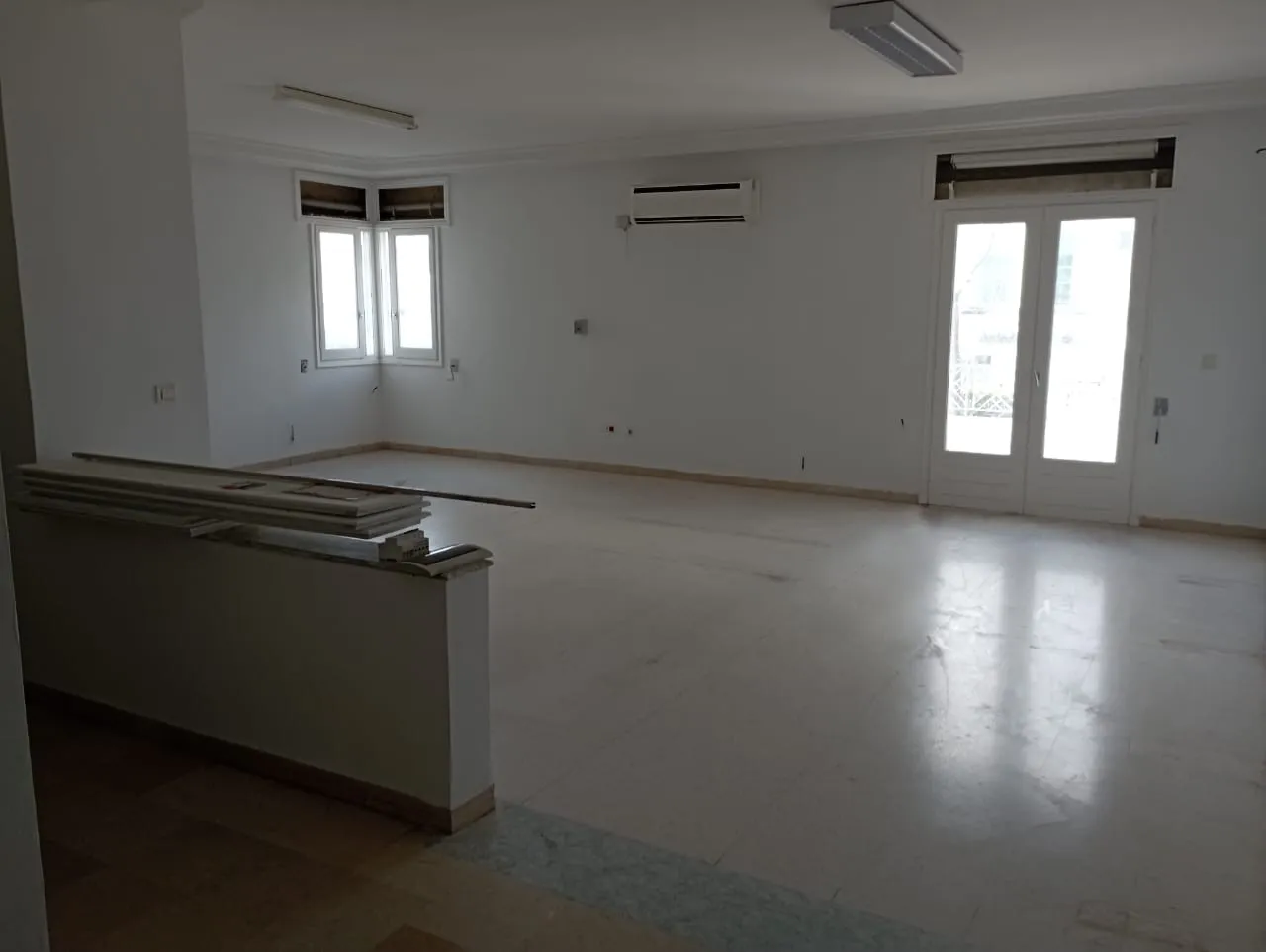 Bureau H2+OS à louer à Ben Arous