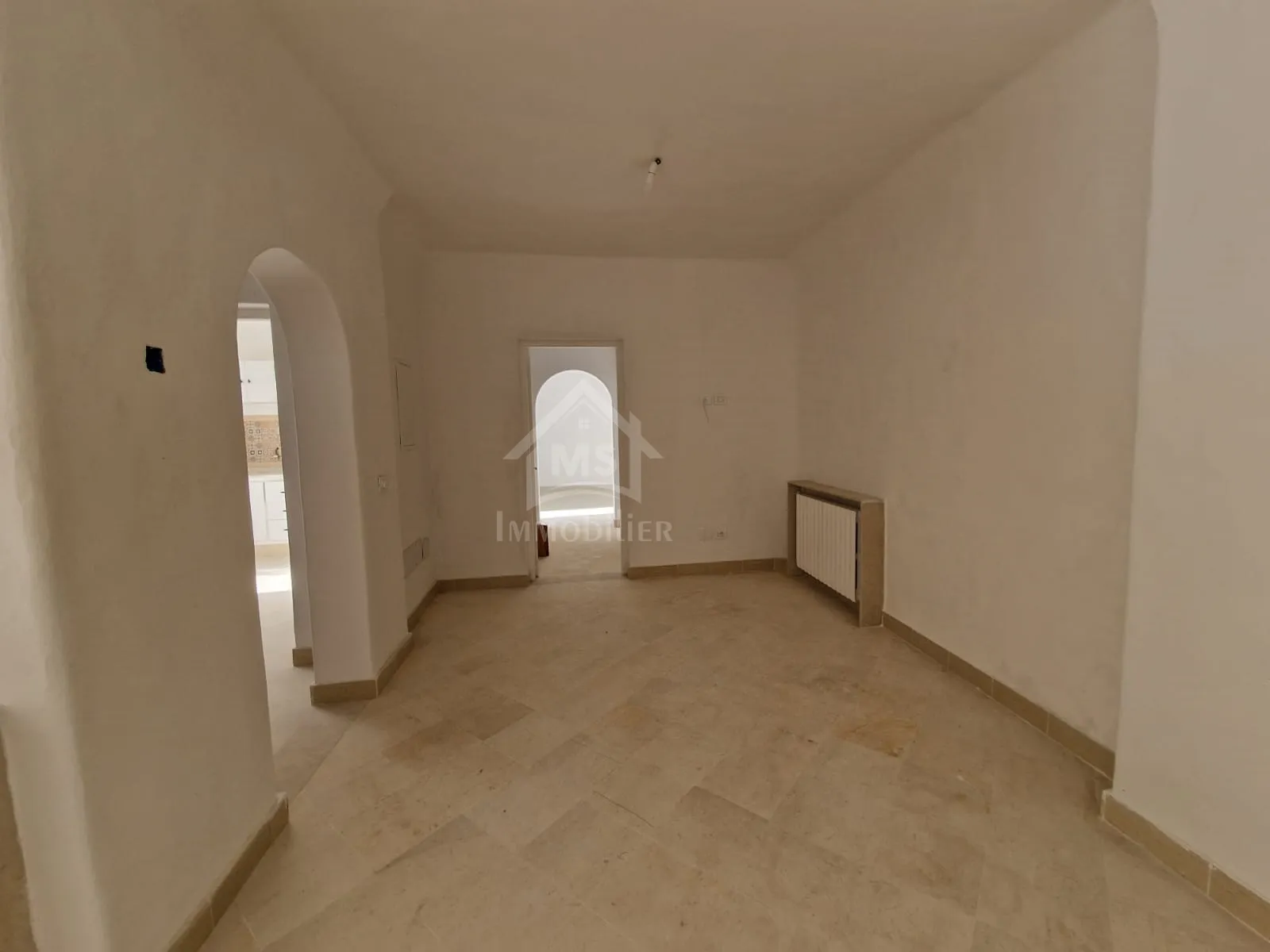 Une villa toute neuve avec piscine à Hammamet Nord à vendre 51355351