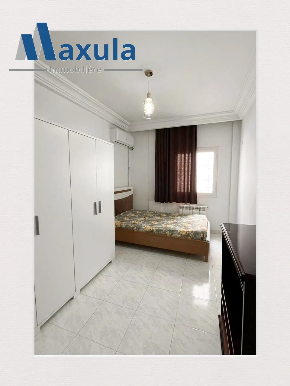 À VENDRE MAISON R+1 AVEC REZ COMMERCIAL DANS LE CENTRE DE BEN AROUS