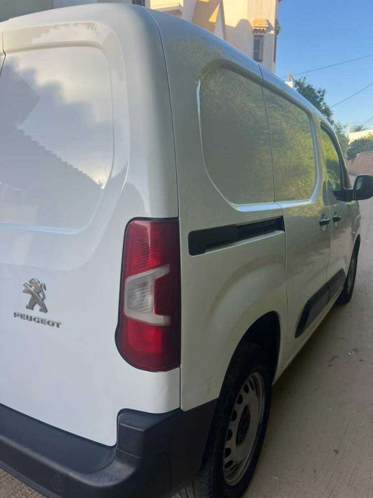 Peugeot k9