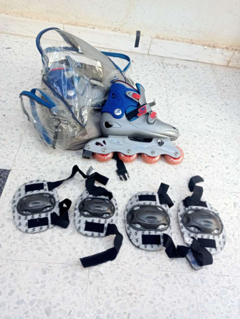 Patanette a vendre 20863816 pointure 33 hâta 36 