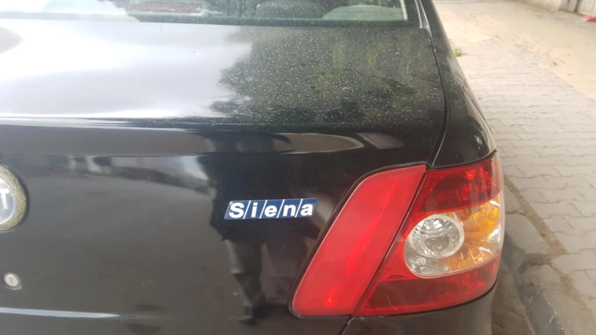 Fiat Siena Modele 2007 en tres bon etat