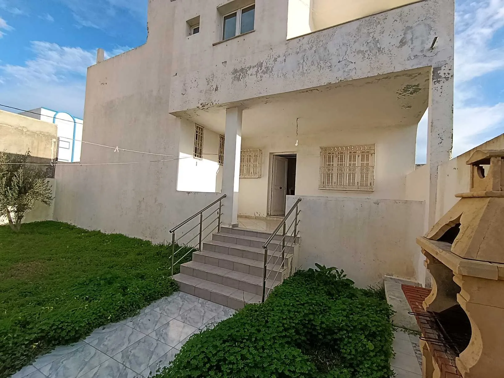 Maison RDC S+3 à 50 m de la Plage