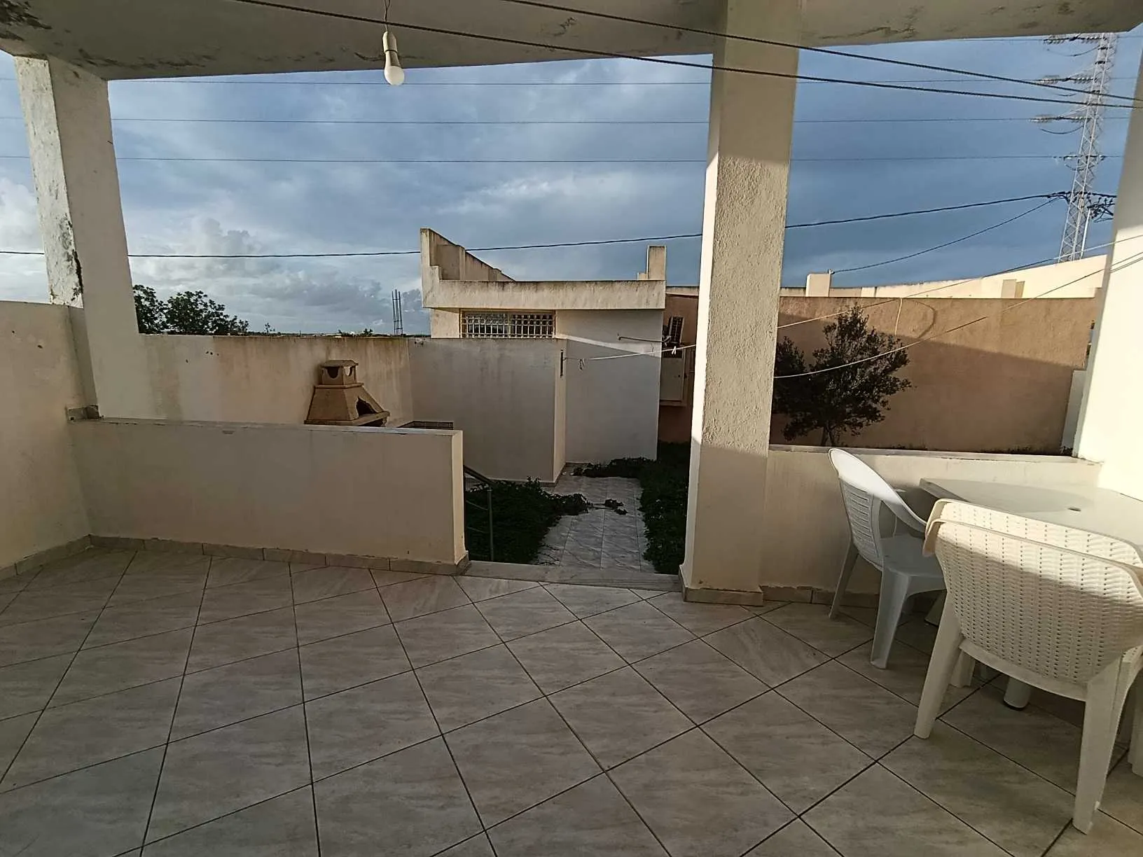 Maison RDC S+3 à 50 m de la Plage