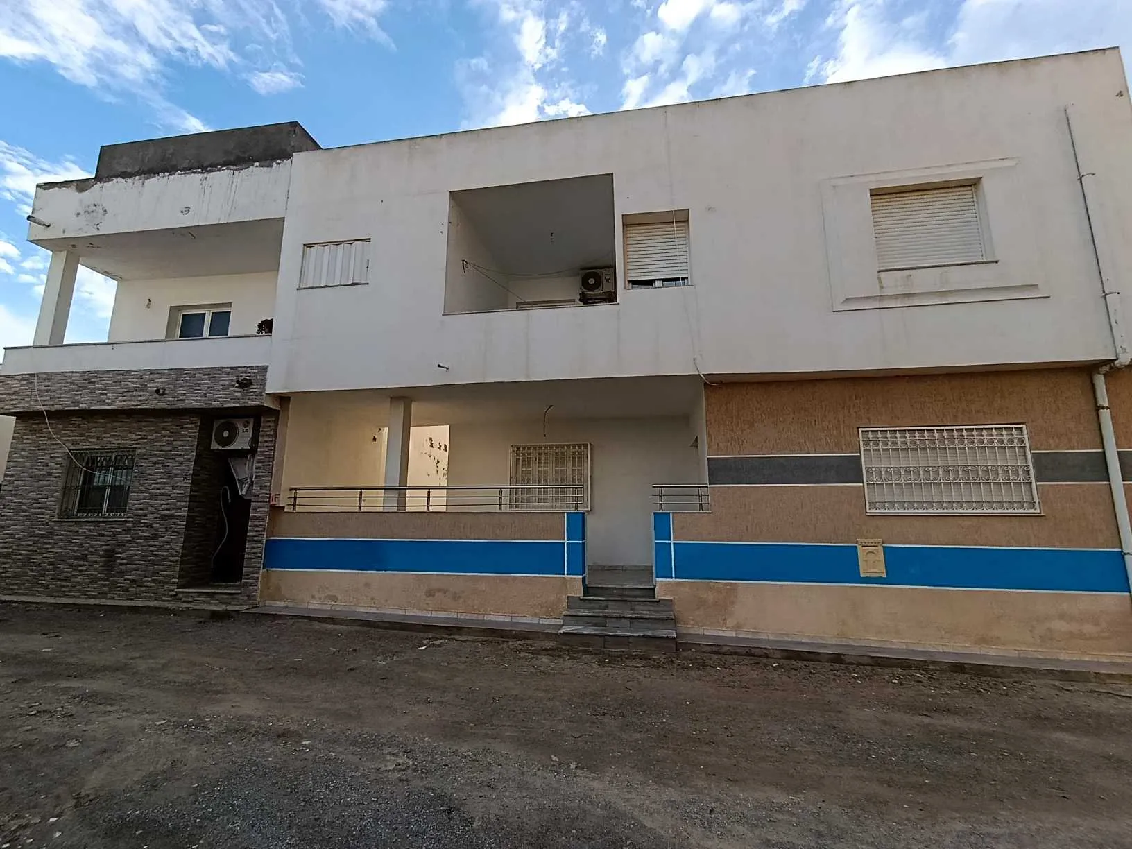 Maison RDC S+3 à 50 m de la Plage