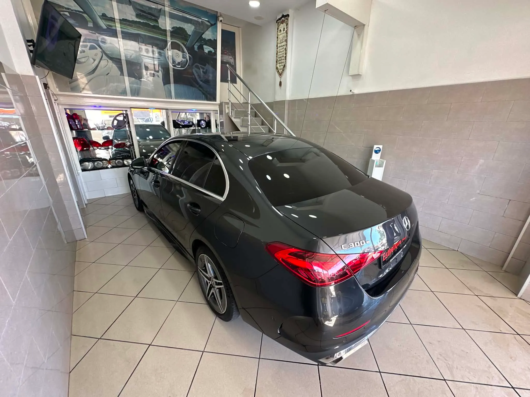 🔥 Mercedes-Benz C 300 e 2024 – Full Options – Hybride Rechargeable – 313 CH - TEL 98479647