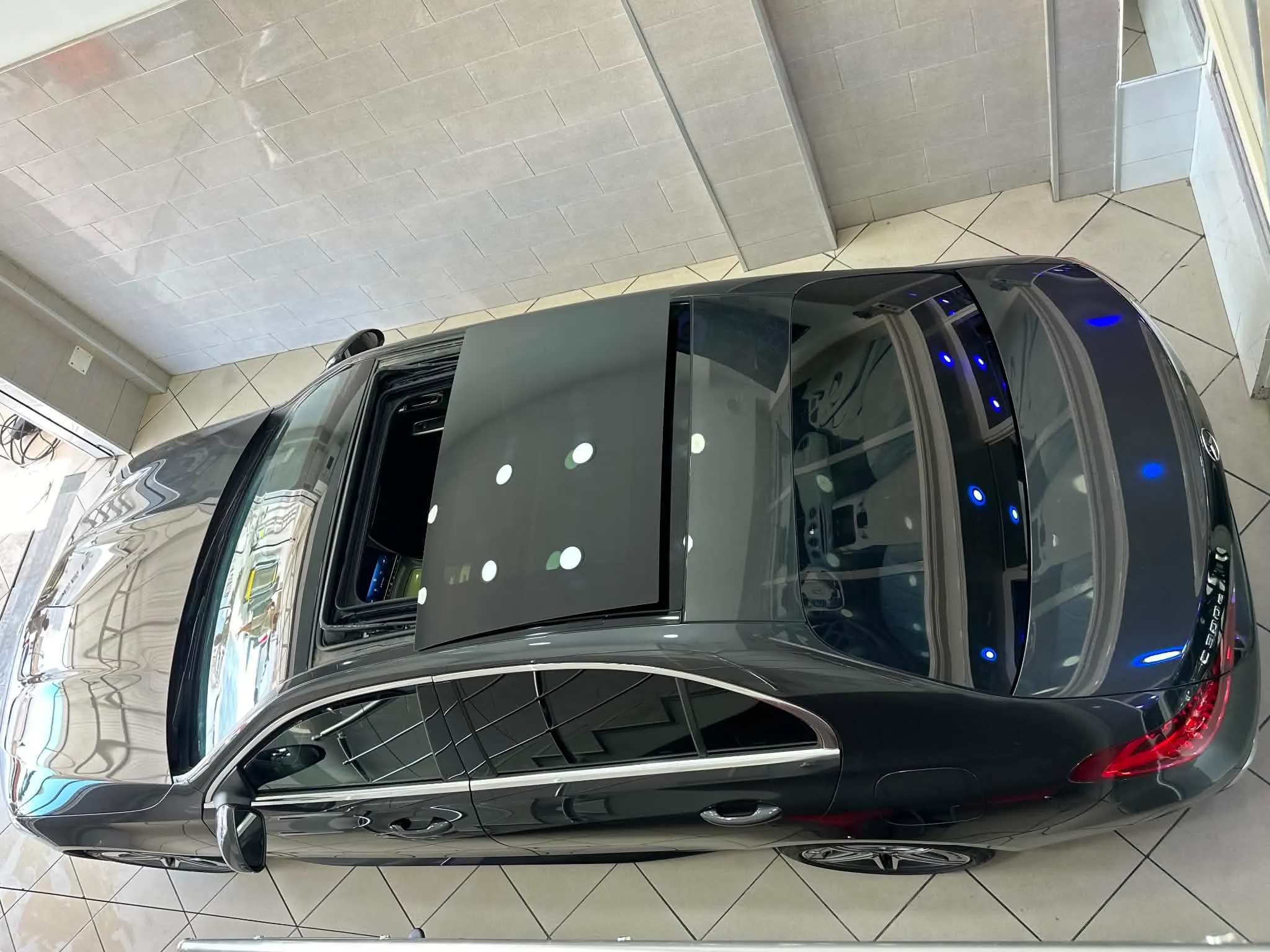 🔥 Mercedes-Benz C 300 e 2024 – Full Options – Hybride Rechargeable – 313 CH - TEL 98479647