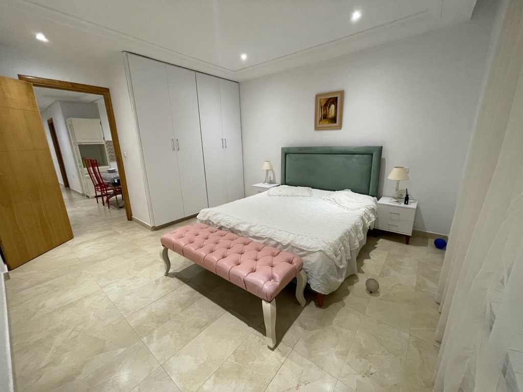 A louer un Appartement s+2 meublé pour courte durée 
