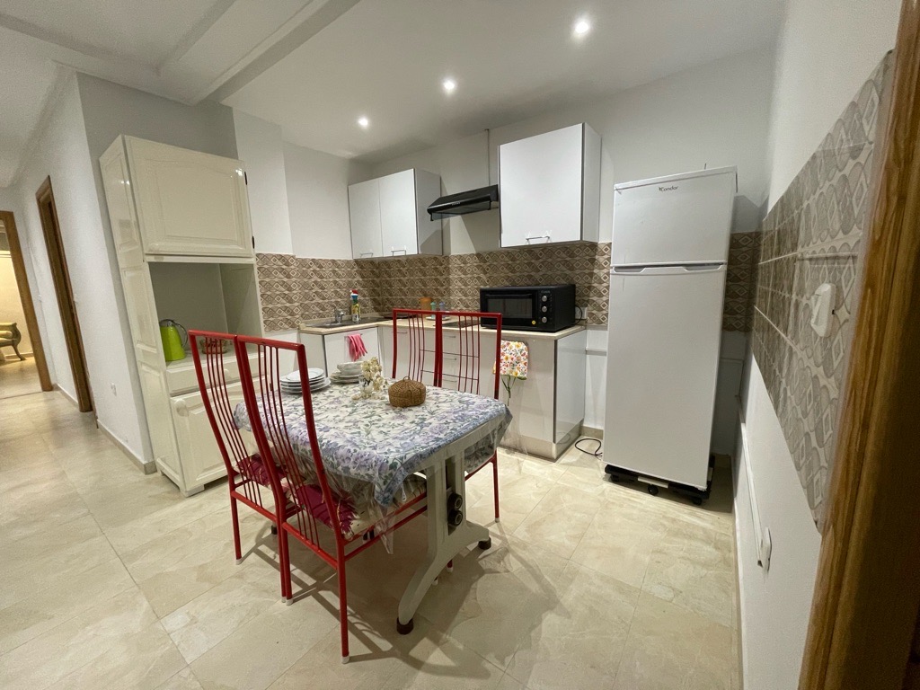 A louer un Appartement s+2 meublé pour courte durée 