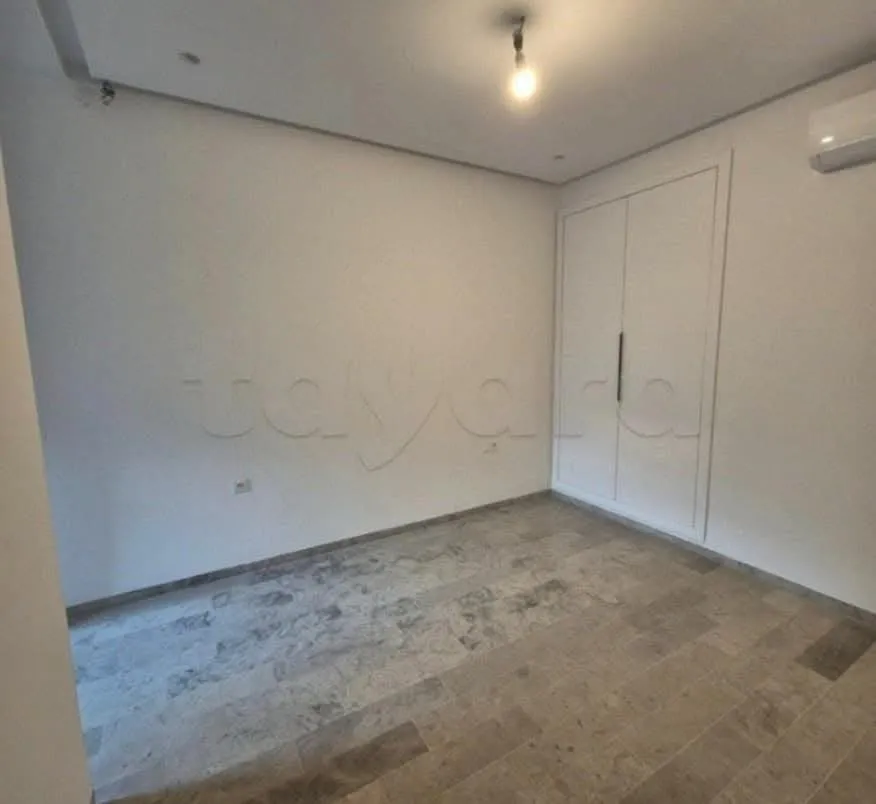 Location S2 vide à La Nouvelle Soukra