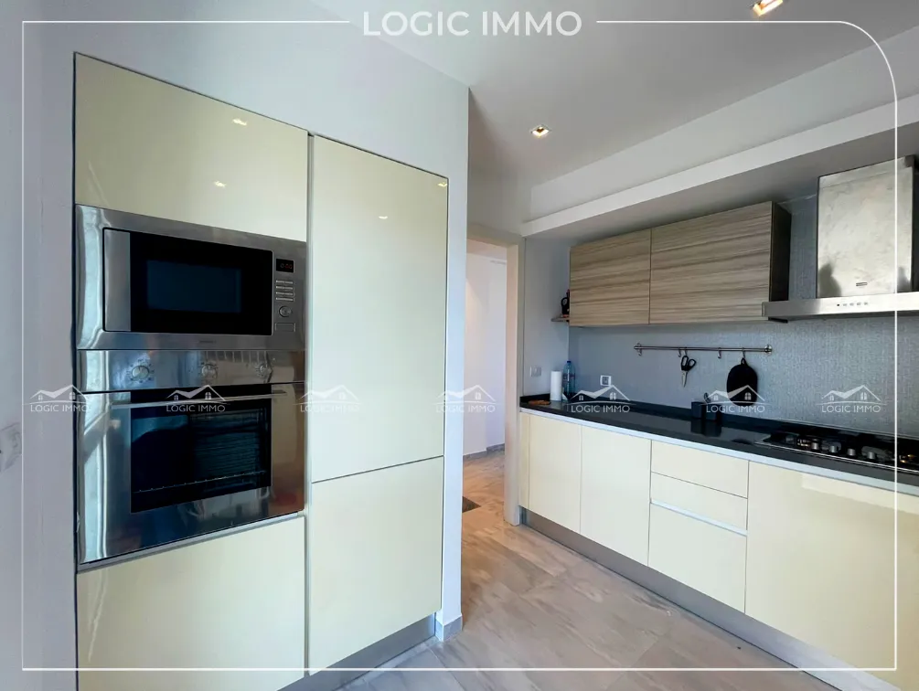 Appartement S+2 – Résidence 400 m de la plage 