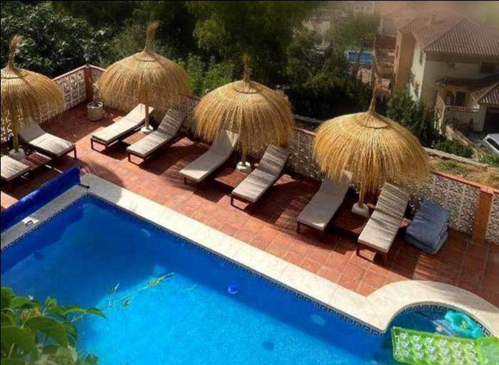 Installation cabane en chaume 