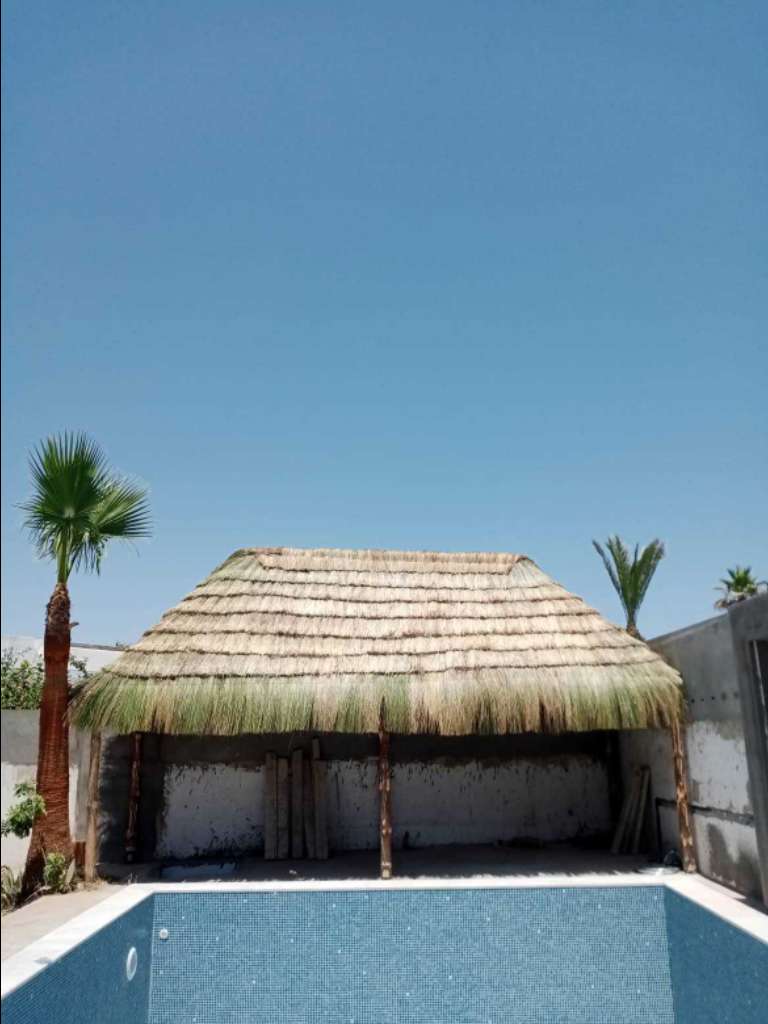 Installation cabane en chaume 